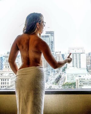 Ali Spagnola profile picture