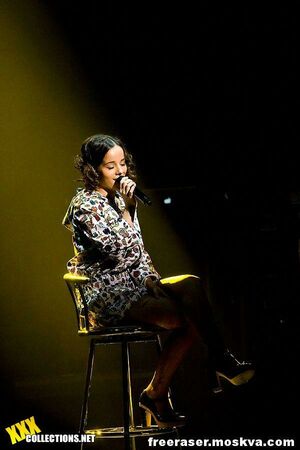 Alizee profile picture