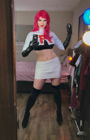 AlsoAshley profile picture
