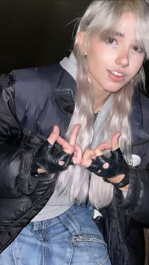 Arielle Maxine profile picture