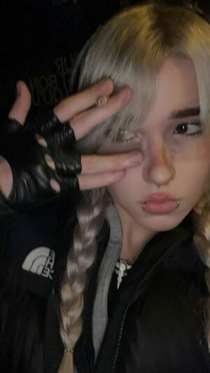 Arielle Maxine profile picture