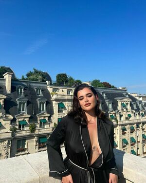 Barbie Ferreira profile picture