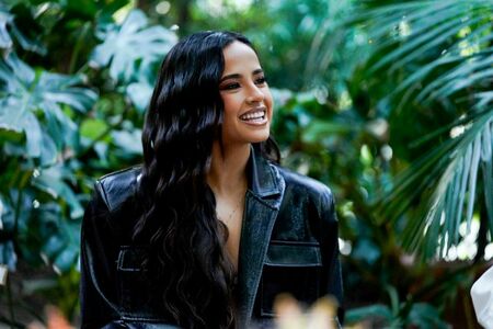 Becky G profile picture