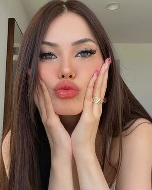 Claudia Alende profile picture