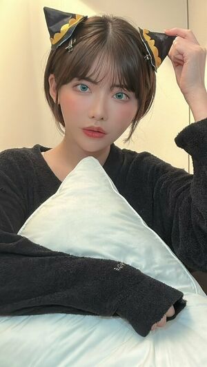 Eimi Fukada profile picture