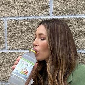 Jessica Biel Leaks OnlyFans