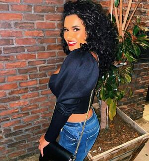 Joy Taylor profile picture