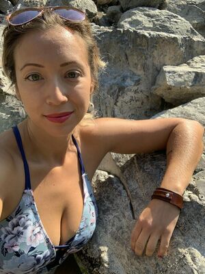 Justanothergirl89 profile picture