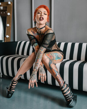 Lena Scissorhands profile picture