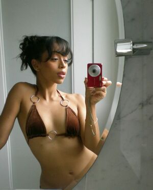 Liza Koshy profile picture