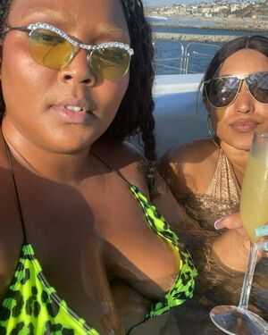 Lizzo profile picture
