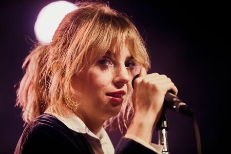 Maya Hawke profile picture