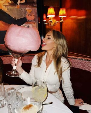 Natalie Alyn Lind profile picture