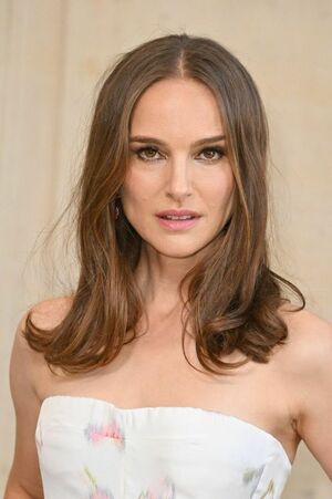 Natalie Portman profile picture