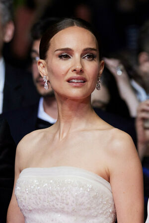 Natalie Portman profile picture