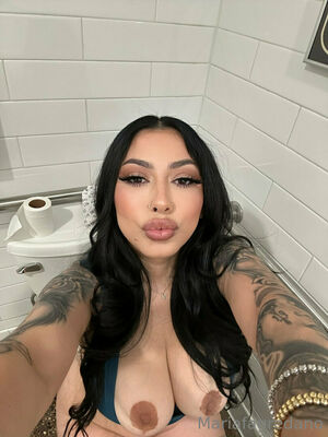 Nichole Pure profile picture