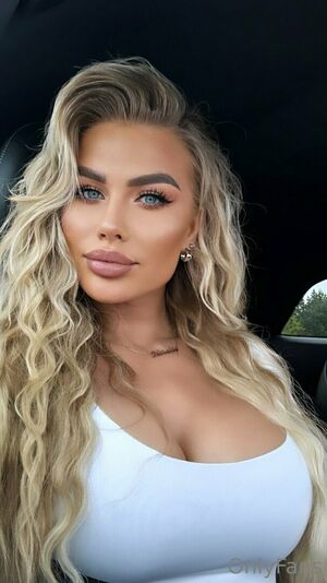 Noele Nathalia profile picture