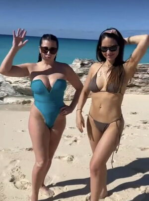 Olivia Munn profile picture