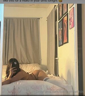 toohighforthiis profile picture