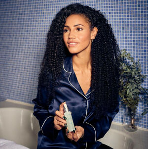 Vick Hope profile picture