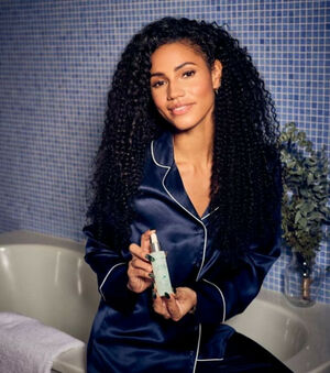 Vick Hope profile picture