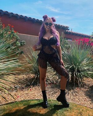 Violet Benson profile picture